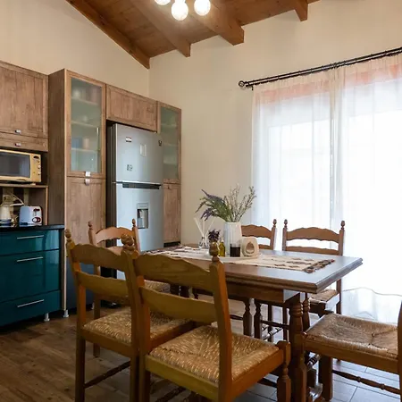 Vakantiehuis Olive Grove Getaway