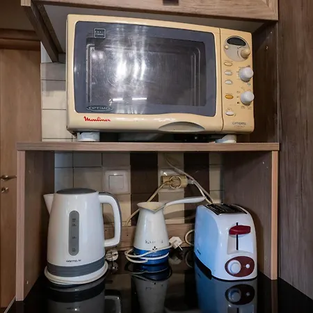 Olive Grove Getaway * Oikhalía