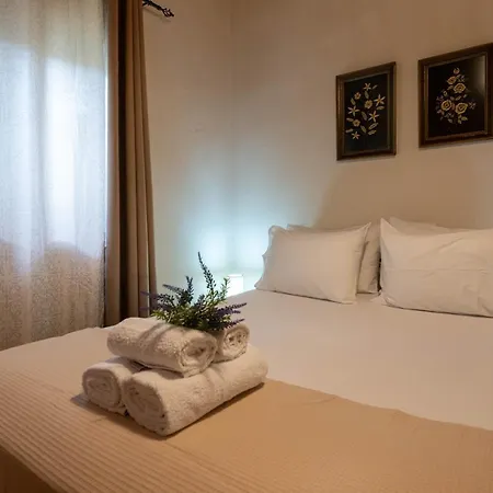 Olive Grove Getaway * Oikhalía